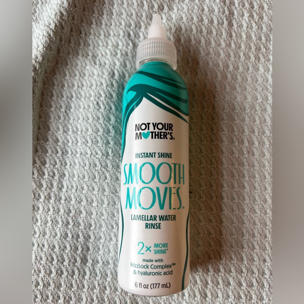 Not Your Mothers Smooth Moves Instant Shine Lamellar Water Hair Rinse